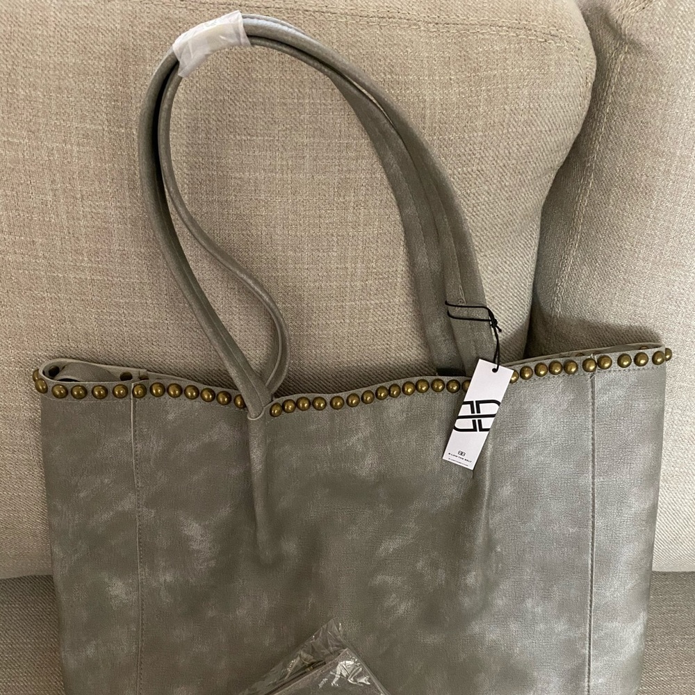 Grey/White Tote